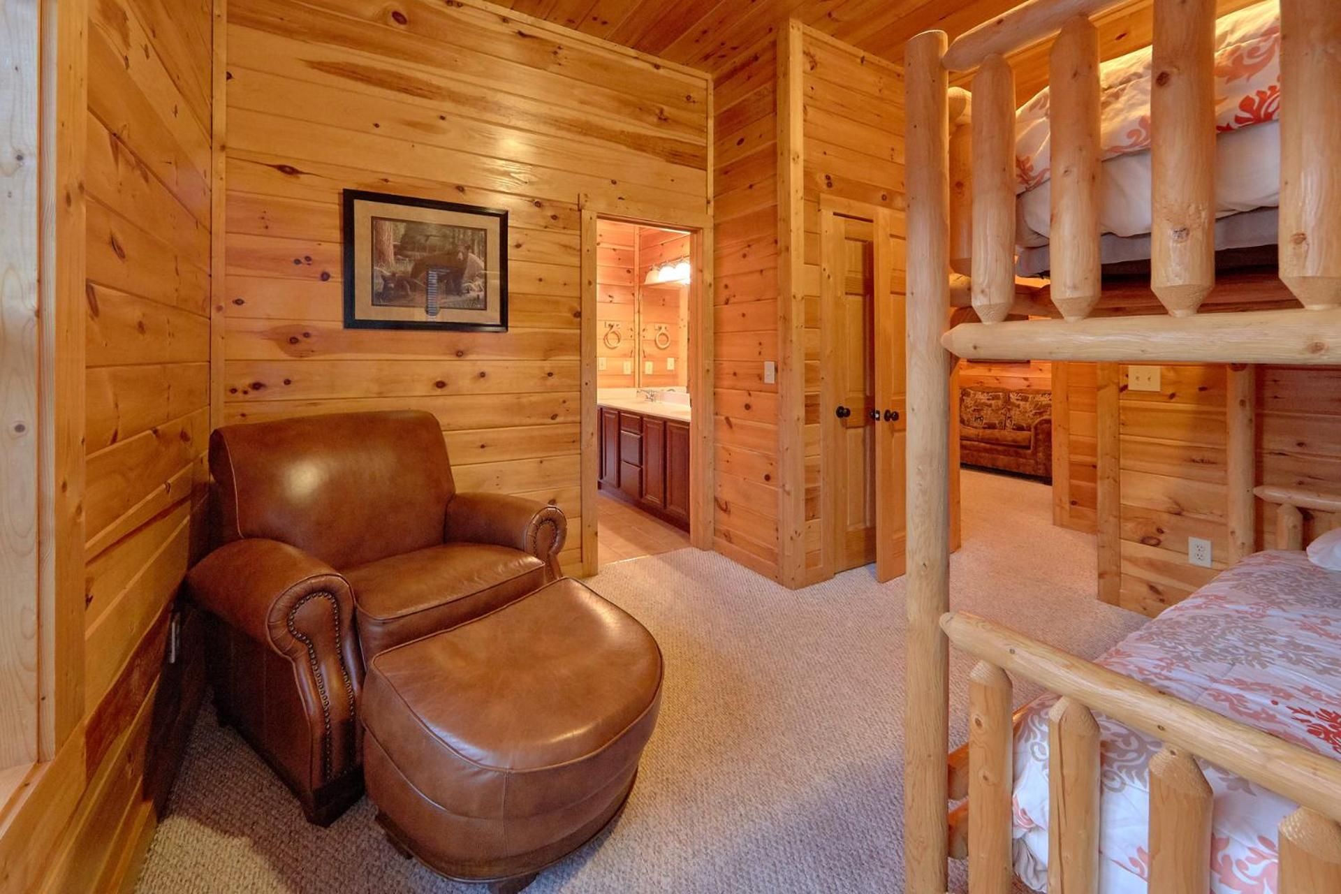 Misty Mountain Lodge Holiday Home Gatlinburg Eksteriør bilde